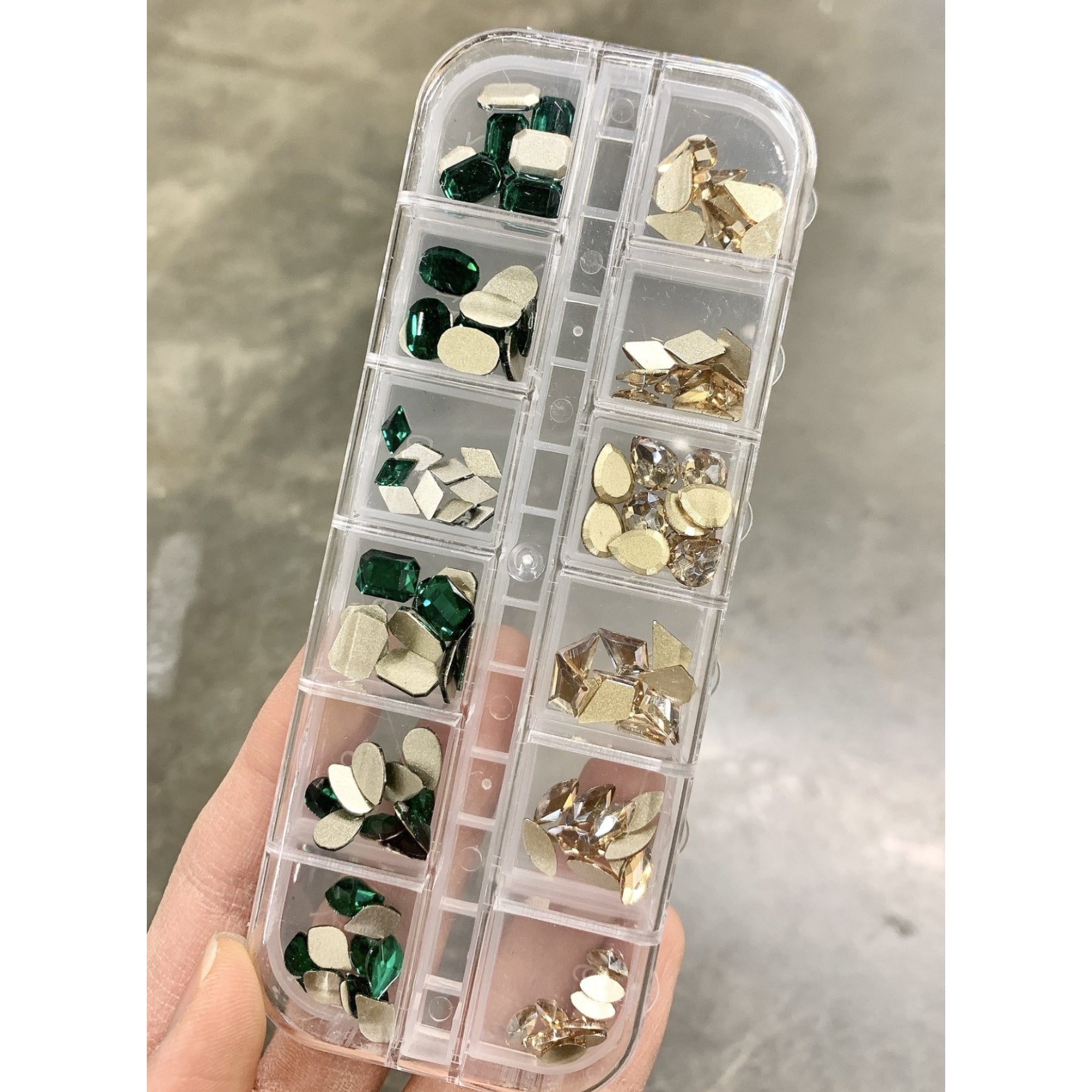 Multi Shapes Emerald and Gold Champagne Rhinestone Nail Gems – Scarlett  Nail Supplies