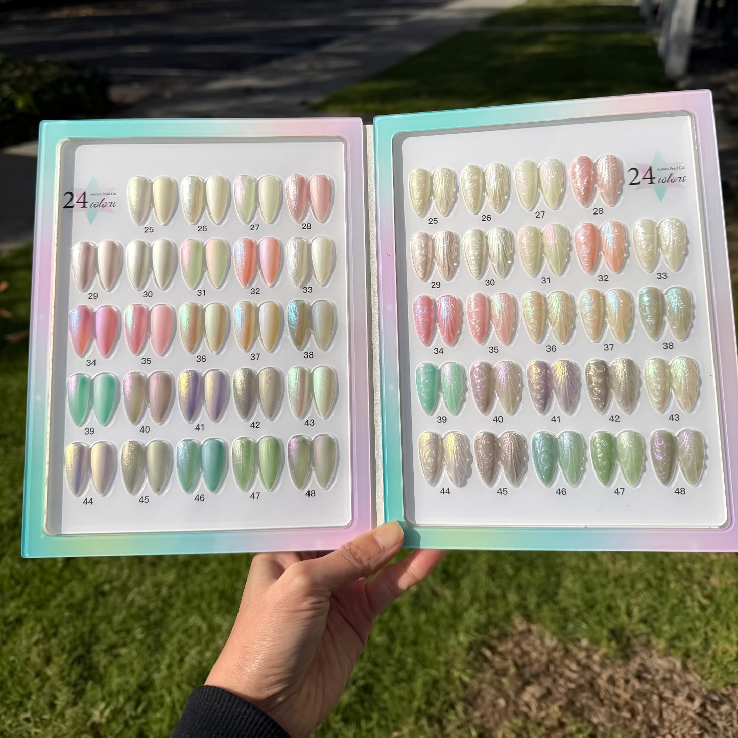 24 Colors Aurora Pearl Mermaid Gel – Swatch Display