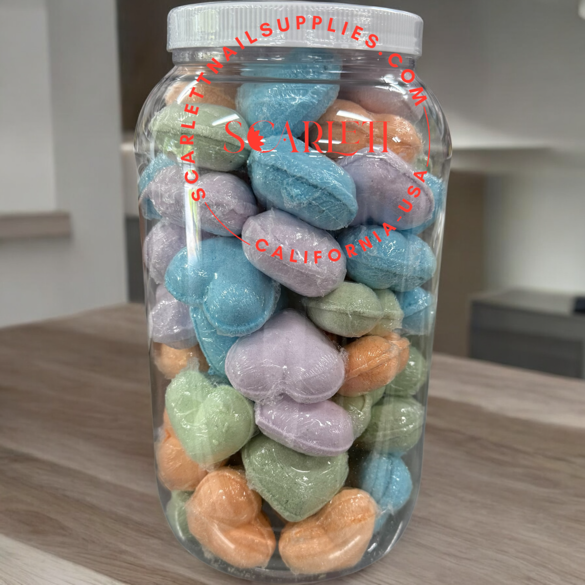 Mix scent bath bomb
