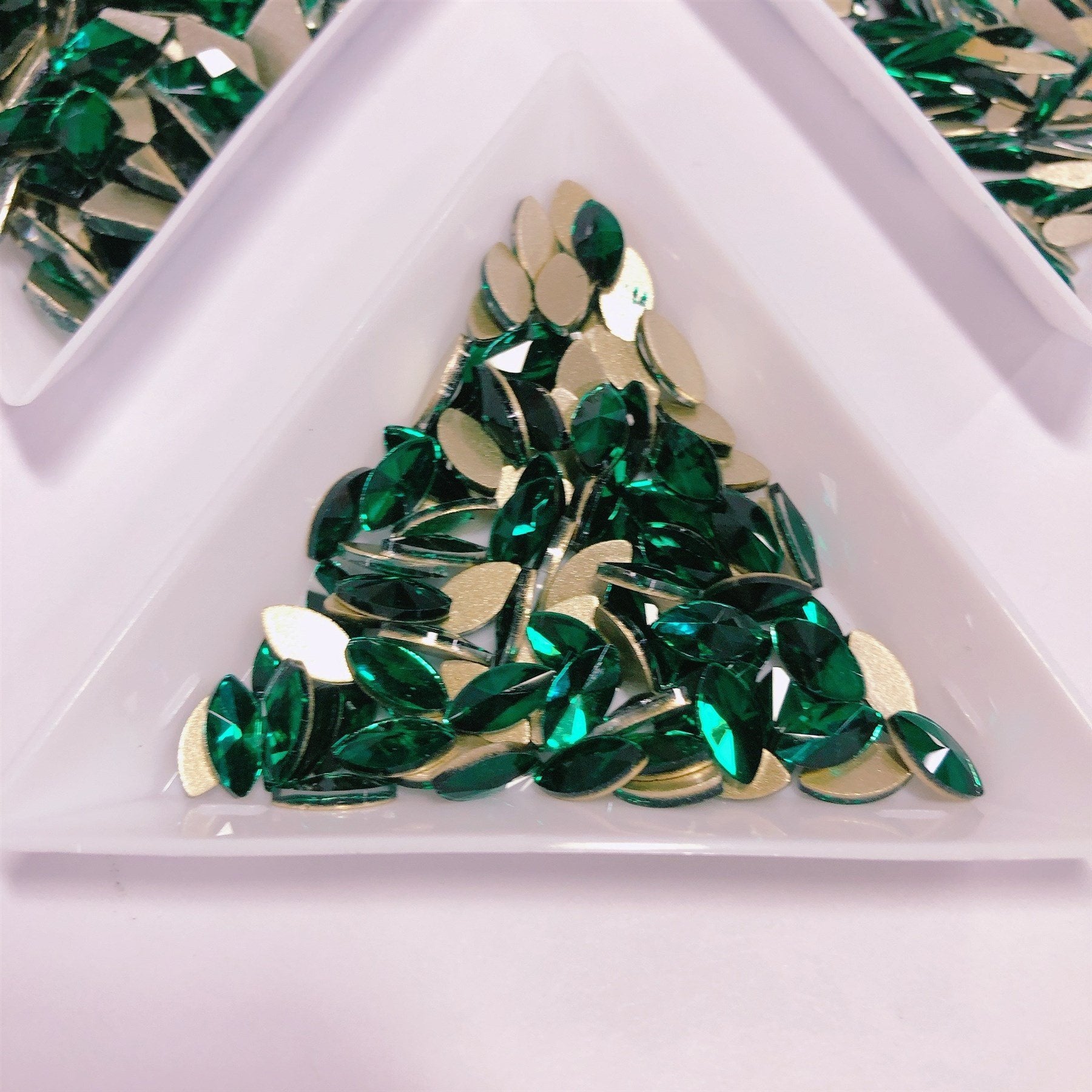 Oval Emerald Rhinestone Fancy Shape for Nail Design
