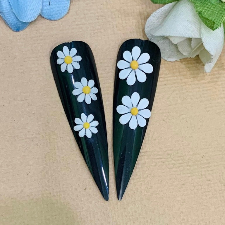4 Pieces Daisy White Acrylic 3D Flowers Nails