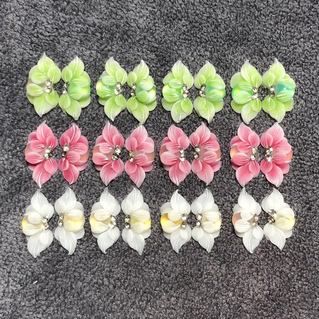 04 Pieces New Design Acrylic 3D Flowers Nails