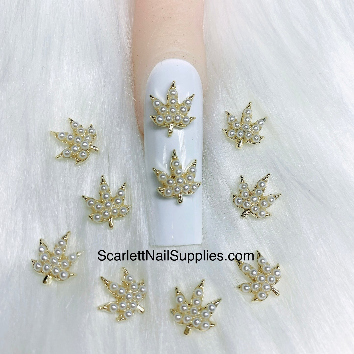 4pcs 3D Pearl Gold Charm Leaf Shape Nail Art Decorations