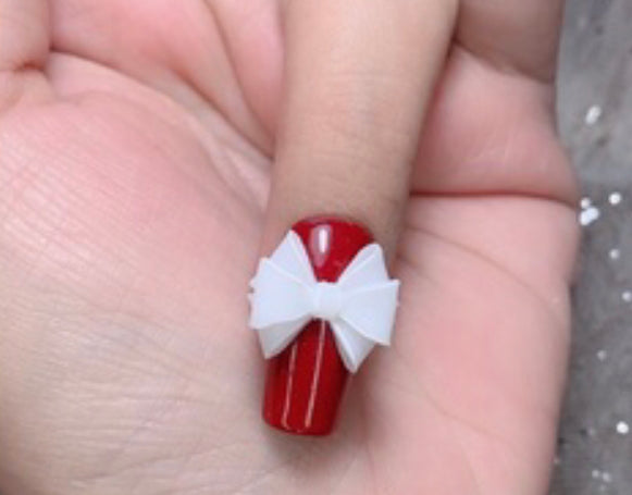 04 Pieces Acrylic White 3D Flowers Bow Nails