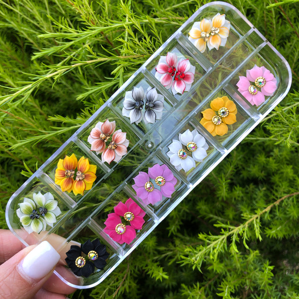 set 24pcs 3D Nail Flowers